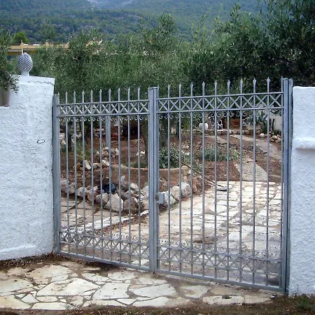Charming Country By The Sea * Айгостена